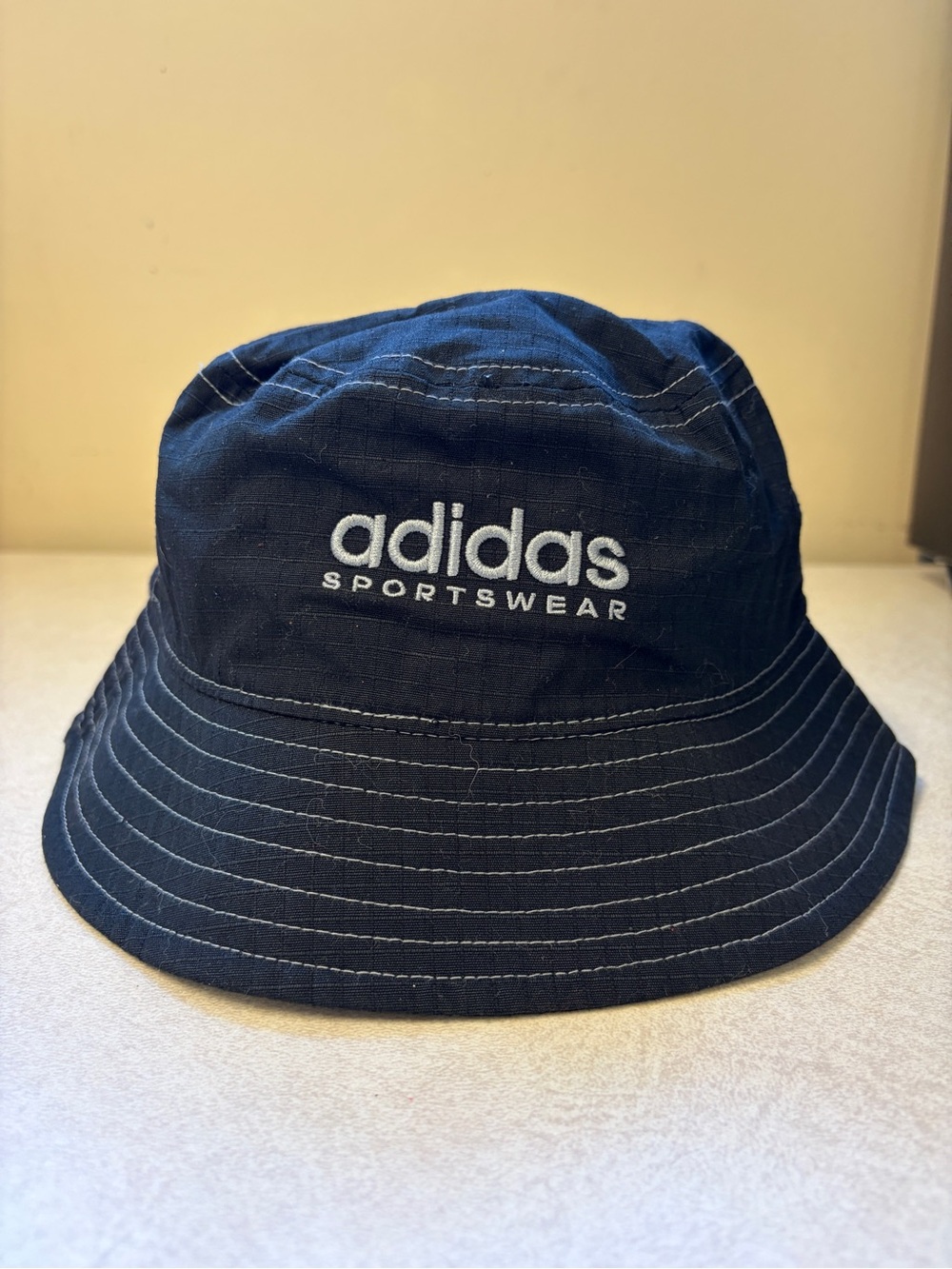 Adidas bucket hat